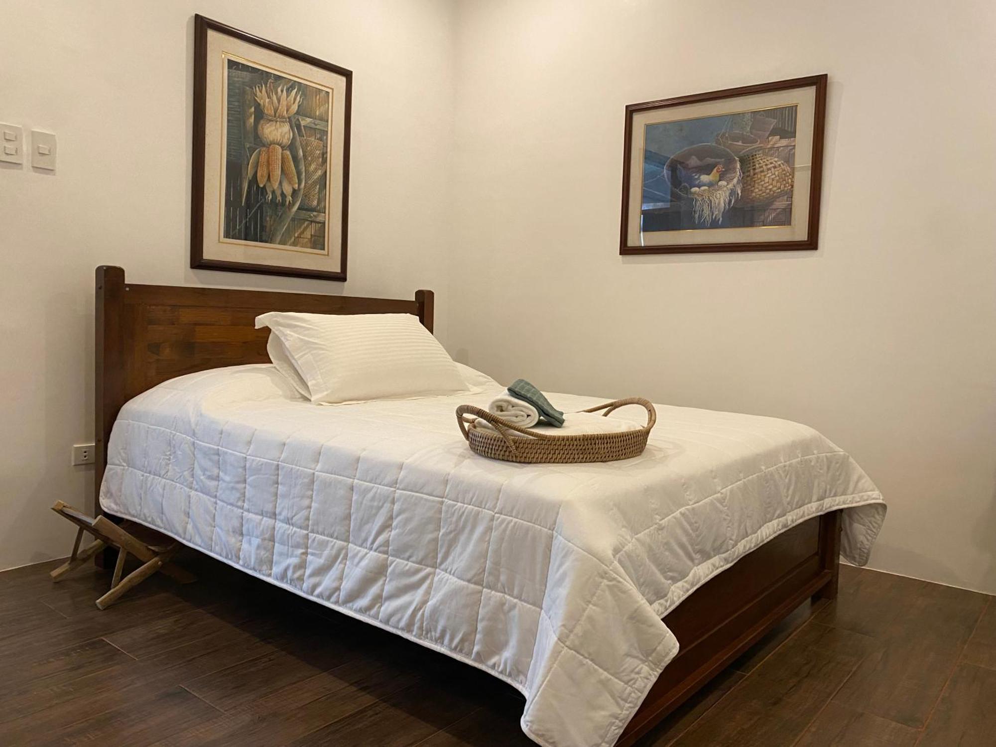 Balai Benedicere Bed & Breakfast Bacnotan Exterior photo
